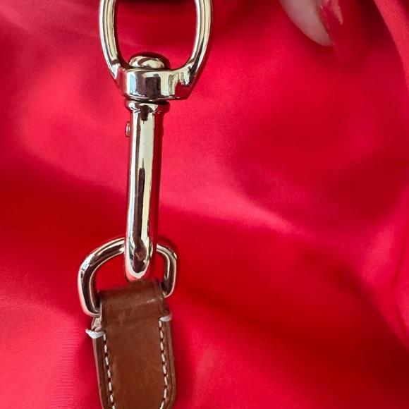 Dooney & Bourke Windham Annie Sac Red Shoulder Hobo Crossbody Bag Casual - Picture 14 of 16